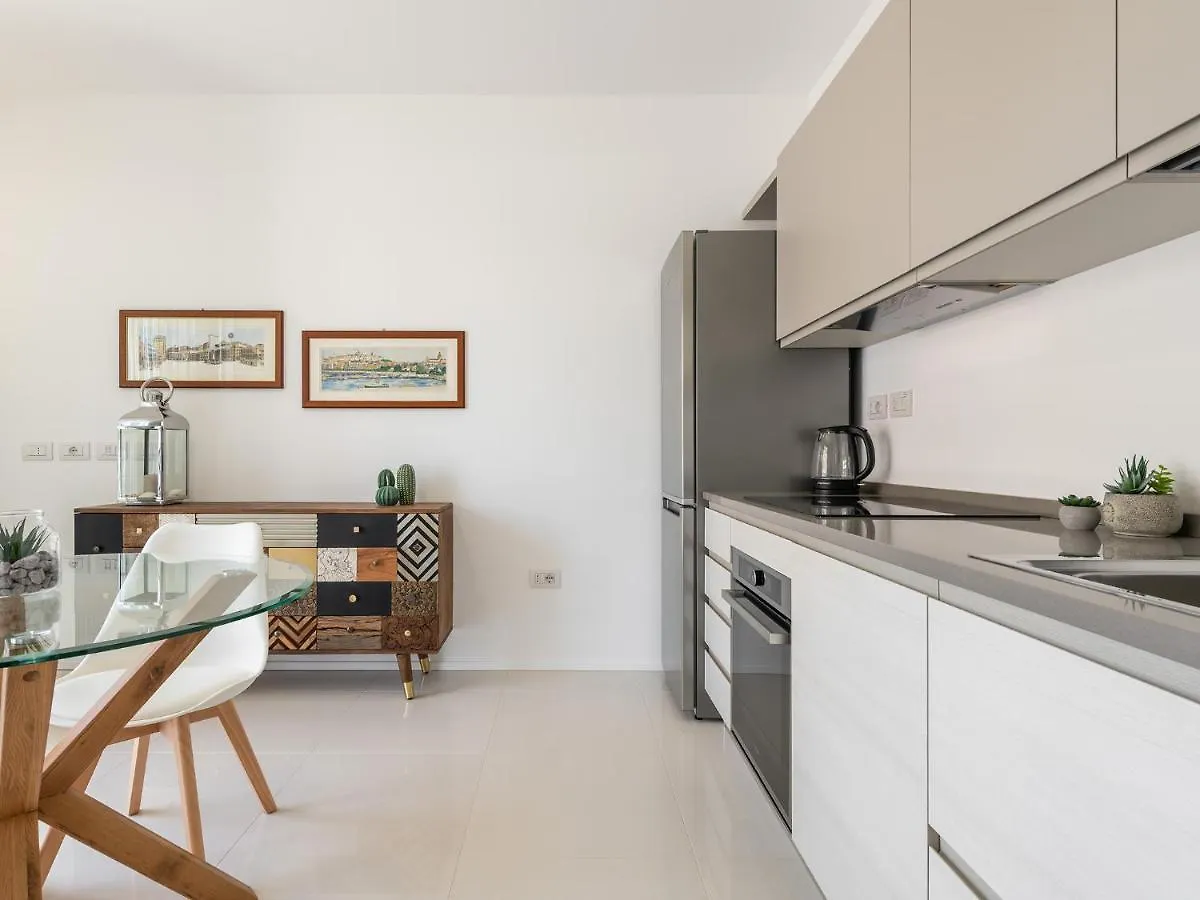 Luxury Poetto Apartments Cagliari